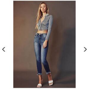 KanCan Women's Sylvia High-Rise Ankle Skinny Jean size 7/27